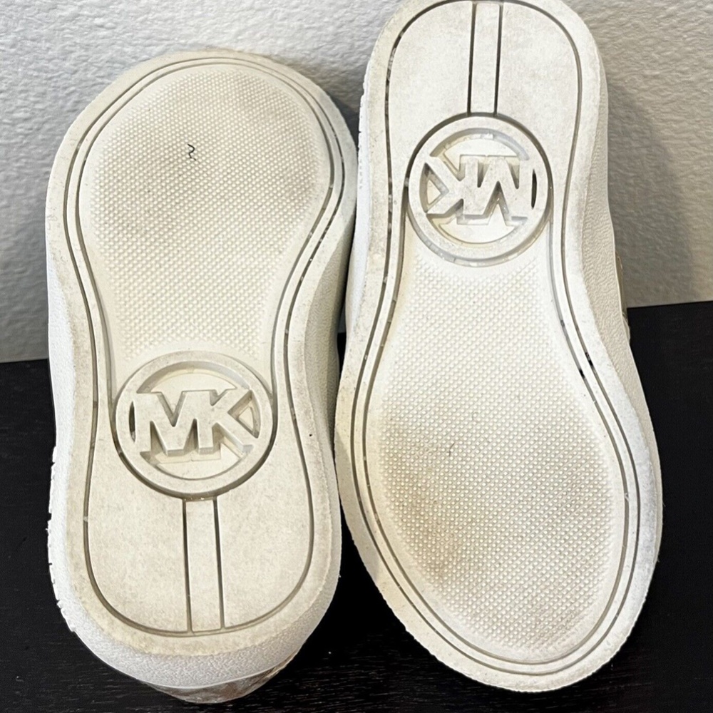 Michael Kors Toddler Girls Jem Square Sneakers in Silver-Gold Size 6 - Picture 15 of 16